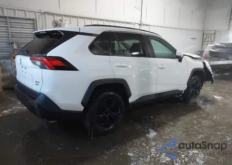 2020 Toyota Rav4 Xle z USA, uszkodzony, nr VIN 2T3P1RFVXLC093758